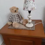 弗劳瑞斯度假屋 *